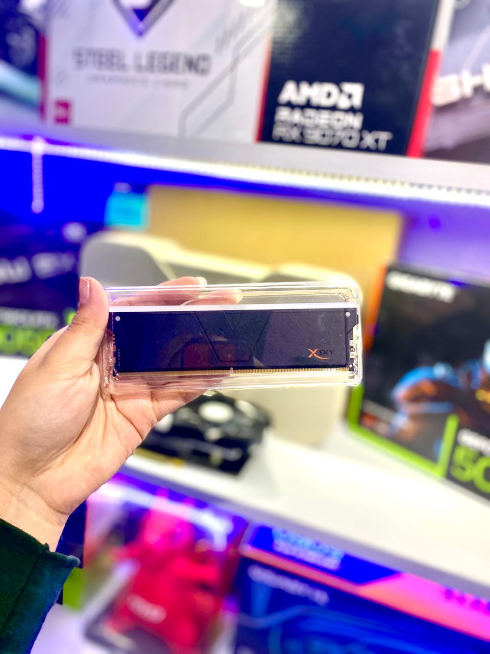 WhatsApp Image 2026-03-02 at 12.02.42 PM MEMORIA RAM 16GB DDR5 6400MHZ RGB SK HYNIX - Imagen 1